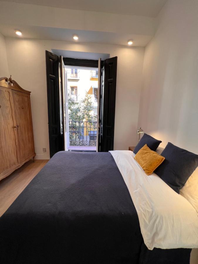 Urban Rooms Fuencarral Madrid Dış mekan fotoğraf