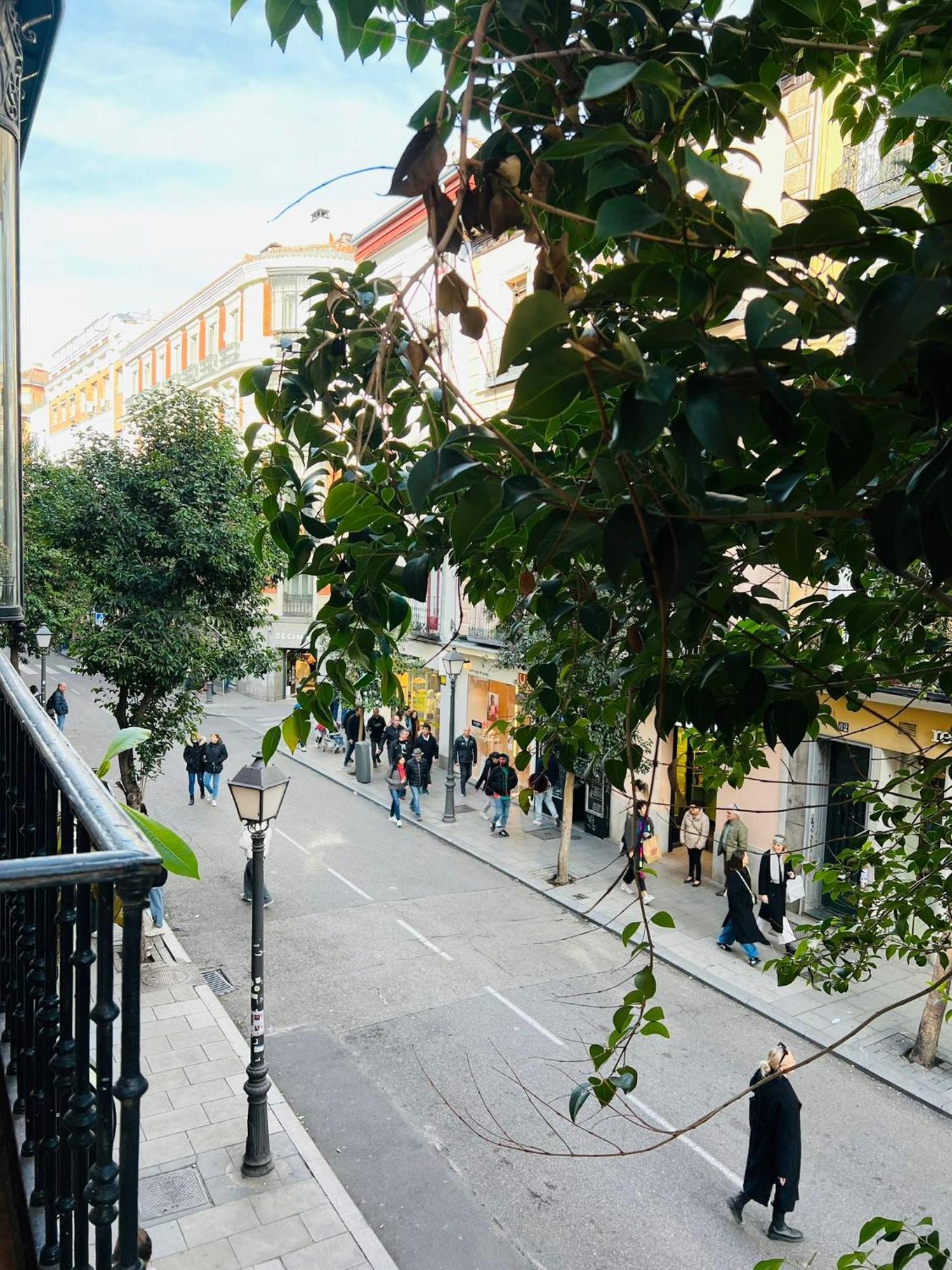Urban Rooms Fuencarral Madrid Dış mekan fotoğraf